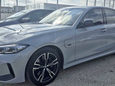 Auto - BMW Serie 3